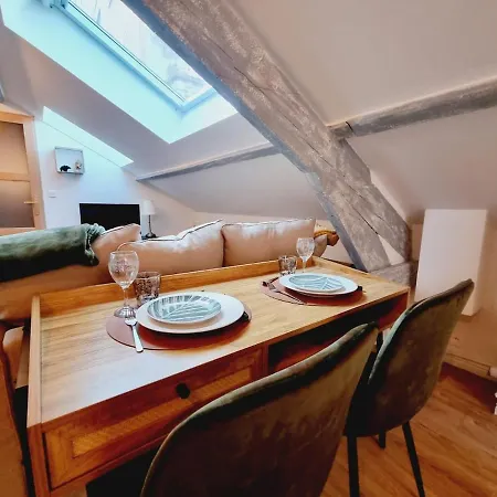 1 Clemence Fouriaux Proche Gare Et Climatise Apartamento *